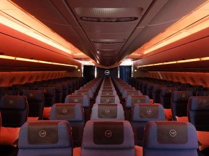 x13-1486988319-interesting-facts-about-airbus-a350-900-aircraft-19.jpg.pagespeed.ic.wEmouiOZhx