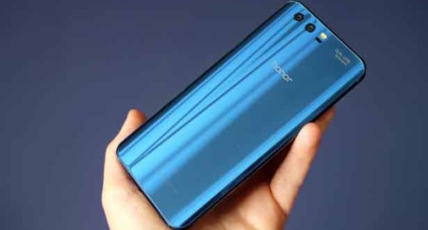 201710011244254755_1_Honor-9-smartphone._L_styvpf